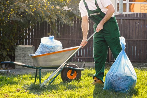 Cost of Yard Cleaning in Bentonville