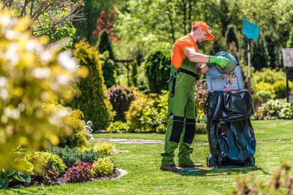 Lawn Cleaning Service in Bentonville