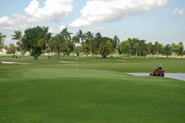 Golf Course Maintenance in Bentonville